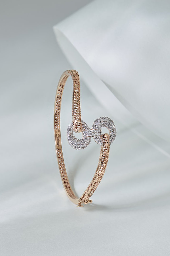 Designer Gold Bracelets